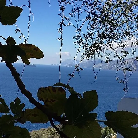 Sleeps 4 Air Con Wifi Praiano