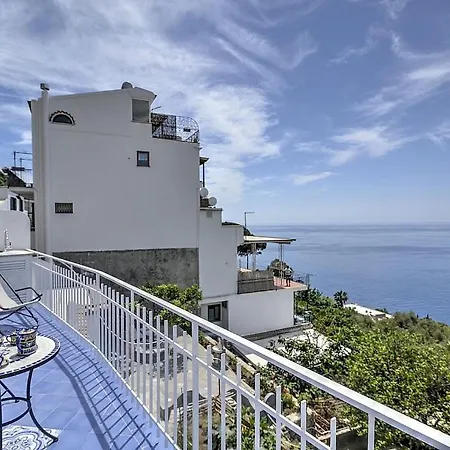 Sleeps 4 Air Con Wifi Praiano
