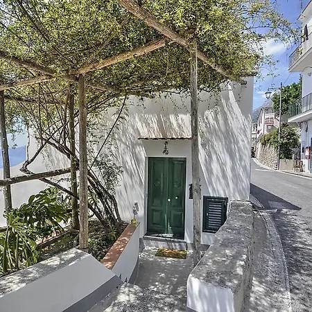 Villa Sleeps 4 Air Con Wifi Praiano